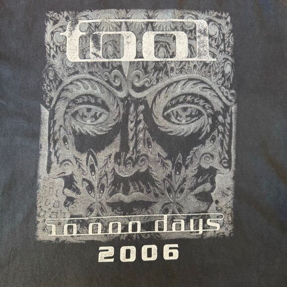 Vintage Tool 2006 10000 Days Black Shirt Tour Size XL Tennessee River Tag Metal - Picture 2 of 9